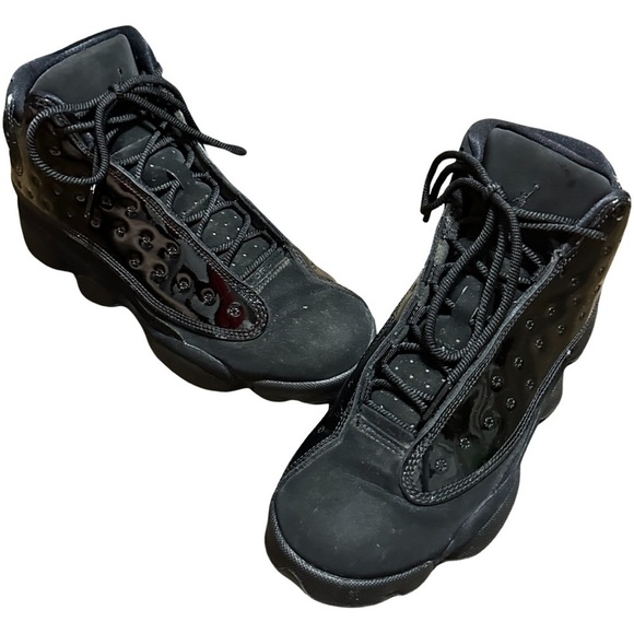 Jordan retro 13 cap and gown size 7Y - Picture 3 of 15